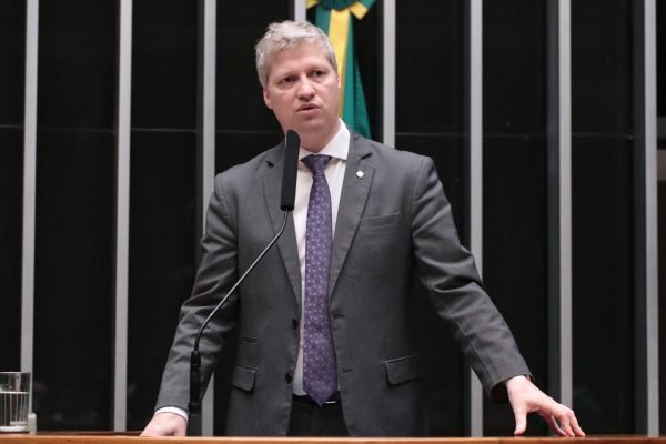Bruno Spada - Câmara dos Deputados