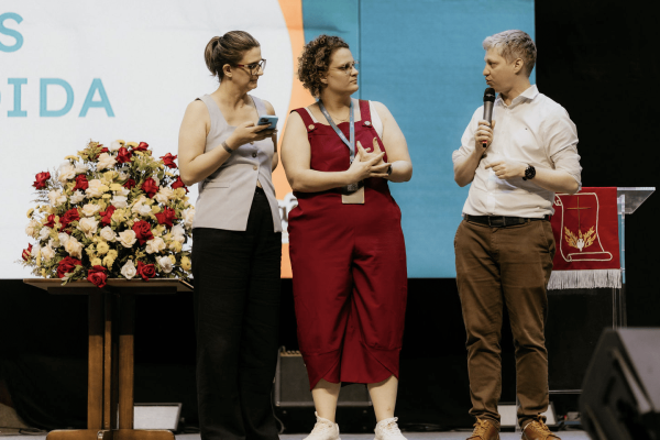 Marcel durante o 48º Congresso Nacional da JELB, em Sumaré (SP)